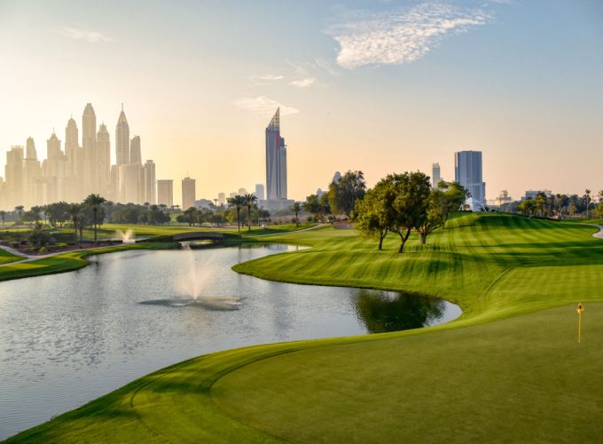 Golf tour in dubai